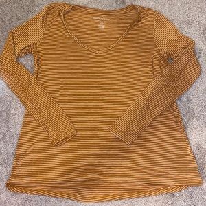 American Eagle long sleeve